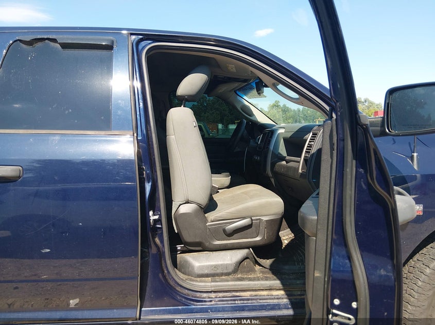 2015 RAM 1500 EXPRESS · Фото 5