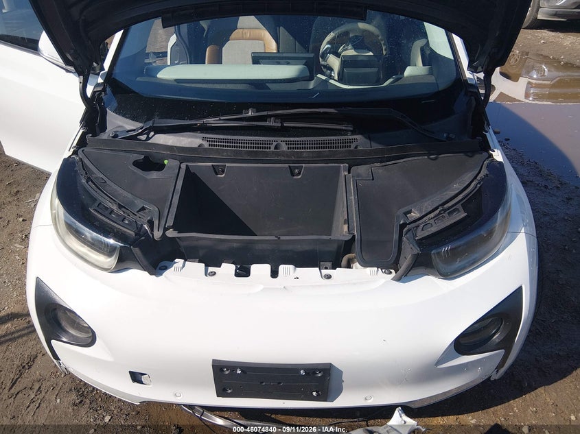 2014 BMW I3 BASE W/RANGE EXTENDER · Photo 10