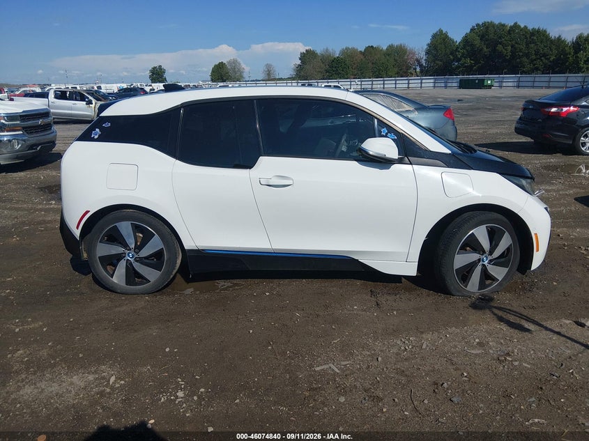 2014 BMW I3 BASE W/RANGE EXTENDER · Photo 13