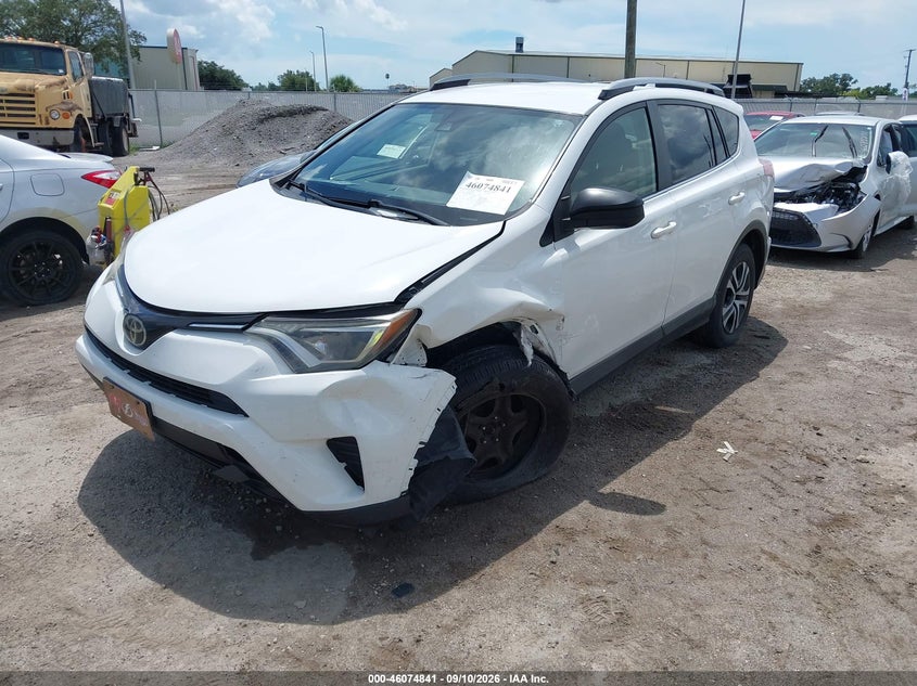 TOYOTA RAV4 - zdjęcie 2