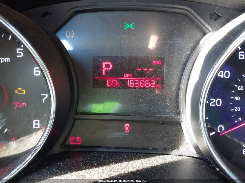 2016 KIA SEDONA auction photo 7