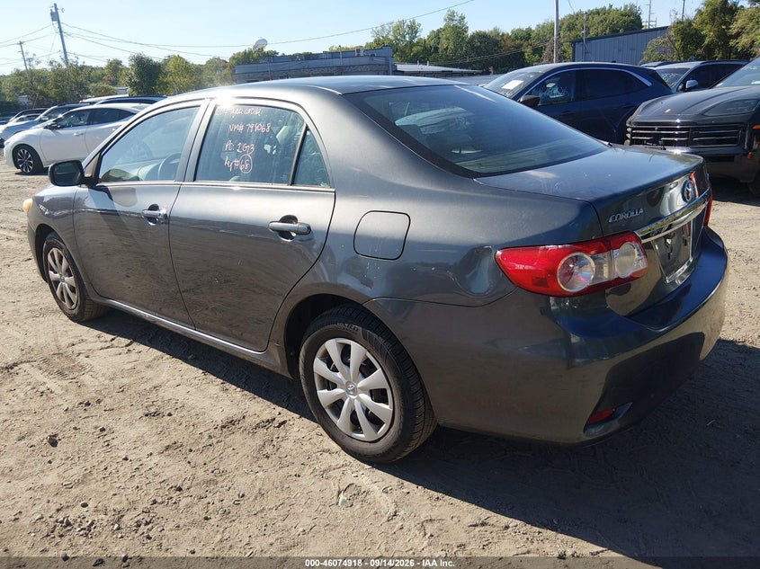 Vin: 2t1bu4ee6cc798068, lot: 46574465, toyota corolla l 20123