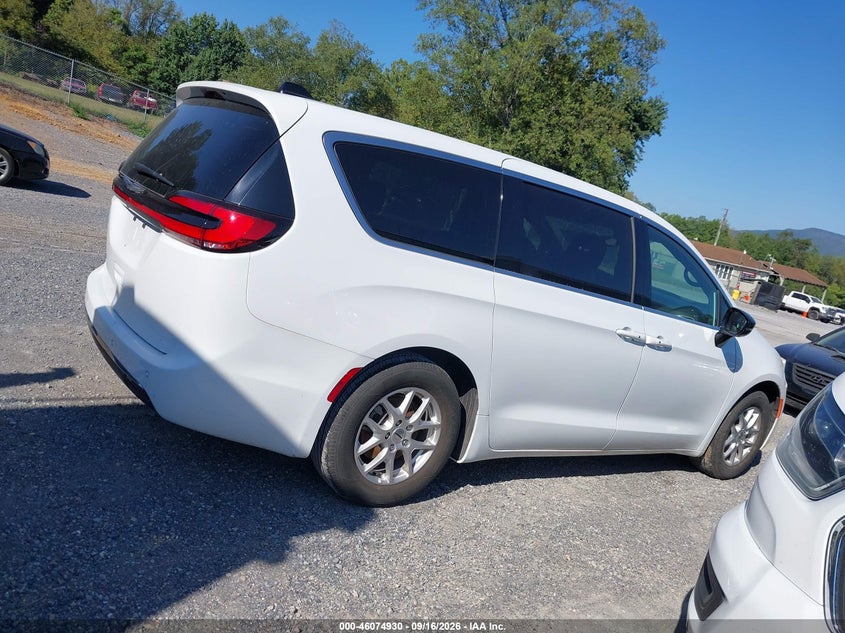 CHRYSLER PACIFICA 2025 VIN 2C4RC1BG2SR555989