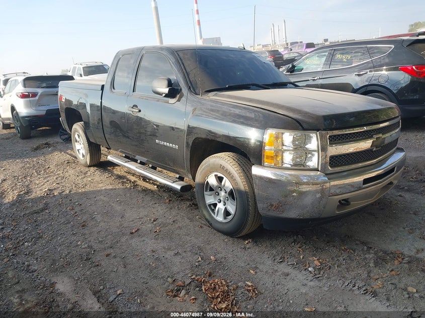 2013 CHEVROLET SILVERADO 1500 auction photo 1