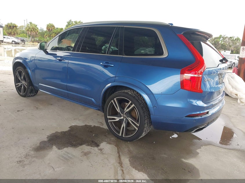 2017 VOLVO XC90 auction photo 3