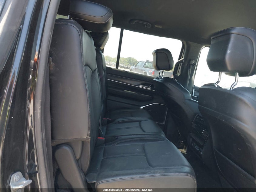 2024 JEEP WAGONEER L auction photo 8