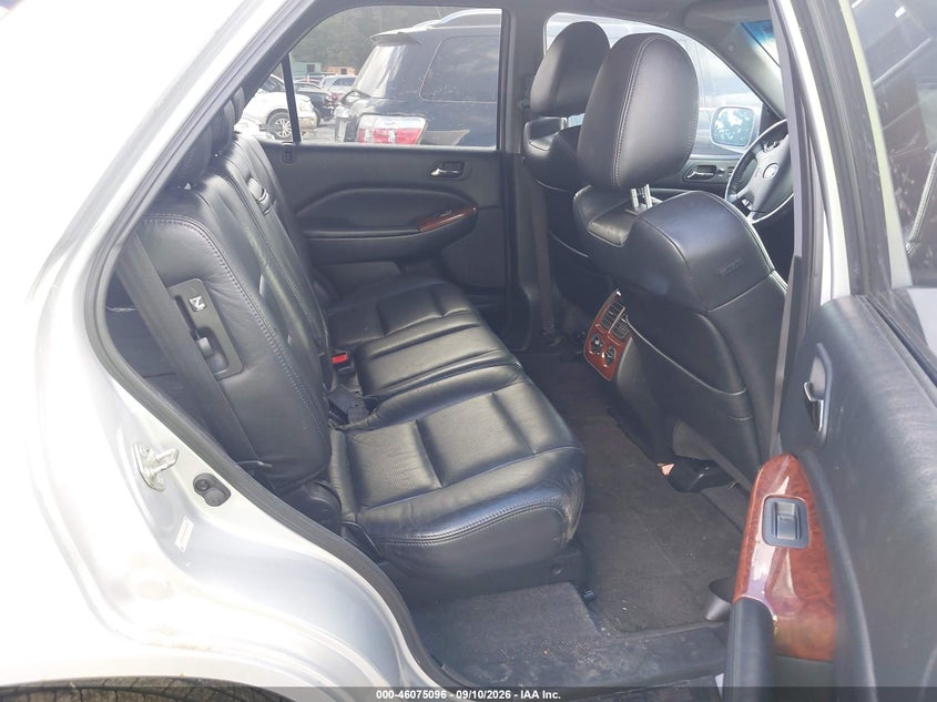 2004 ACURA MDX auction photo 8