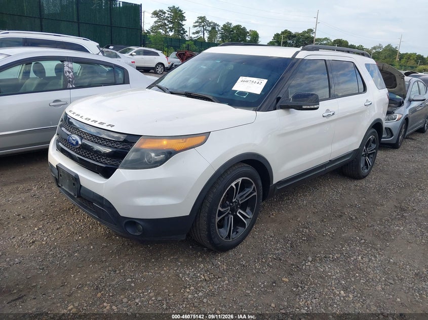 2013 FORD EXPLORER auction photo 2