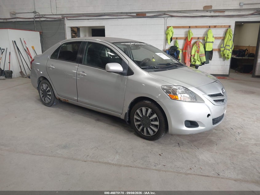 2008 TOYOTA YARIS auction photo 1