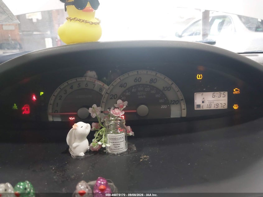 2008 TOYOTA YARIS auction photo 7