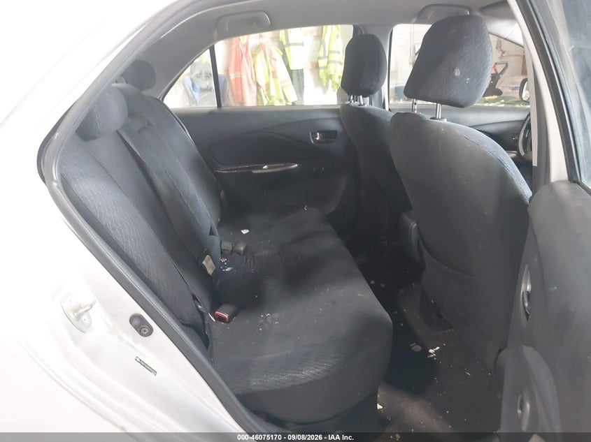 2008 TOYOTA YARIS auction photo 8