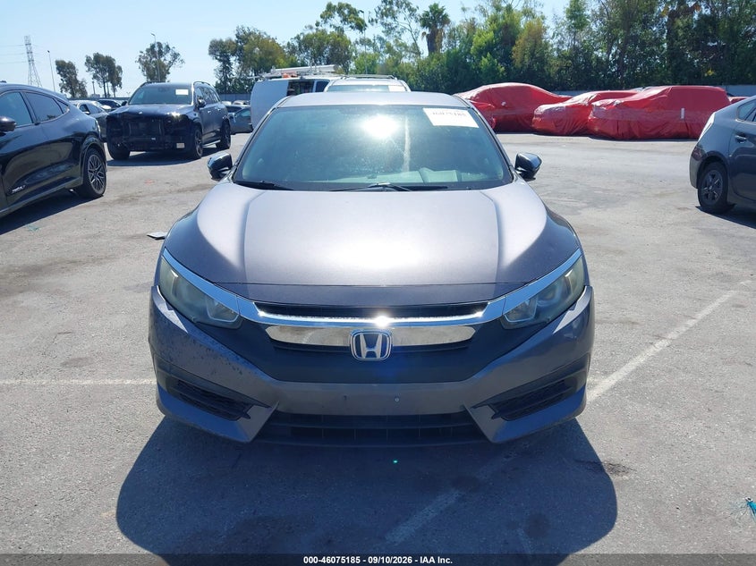 2018 HONDA CIVIC LX · Фото 12