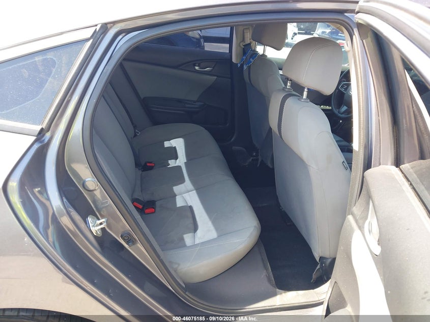 2018 HONDA CIVIC LX · Фото 8