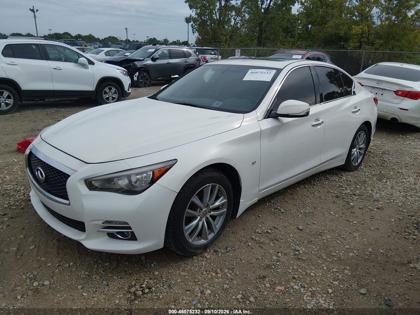 2015 INFINITI Q50 auction photo 2