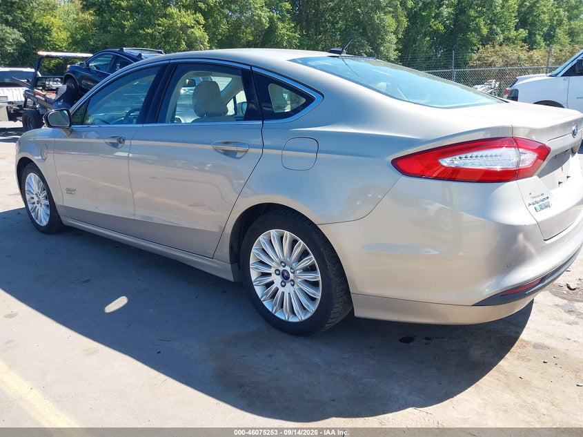 Vin: 3fa6p0pu7gr170290, lot: 46574799, ford fusion energi se luxury 20163