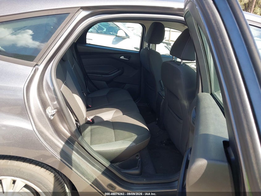 FORD FOCUS 2014 VIN 1FADP3K22EL283087