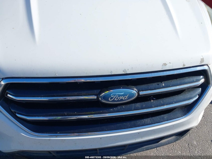 2017 FORD ESCAPE auction photo 6