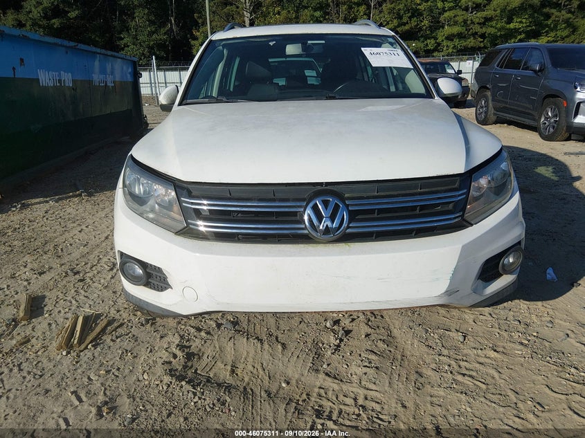 2012 VOLKSWAGEN TIGUAN auction photo 6