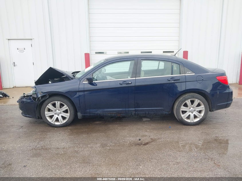 CHRYSLER 200 2013 VIN 1C3CCBBB5DN547101