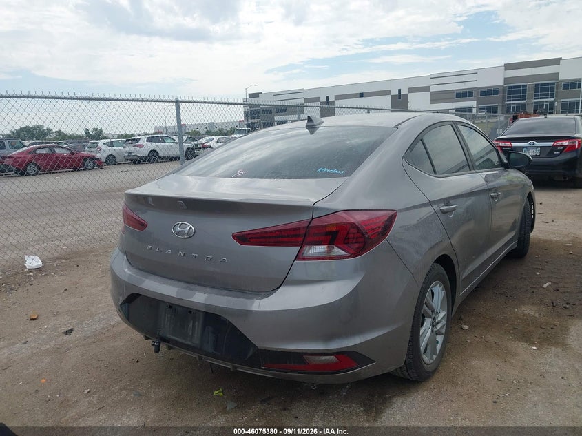 Vin: kmhd84lf0lu897718, lot: 46574927, hyundai elantra value edition 20204