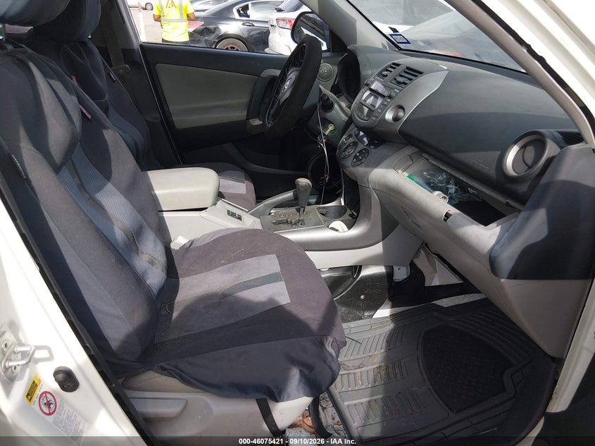 TOYOTA RAV4 2007 VIN JTMZD31V875041027