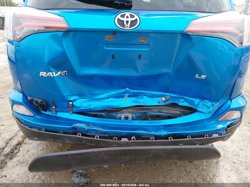TOYOTA RAV4 - zdjęcie 6