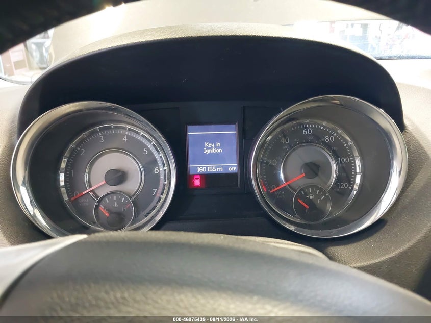 2015 CHRYSLER TOWN & COUNTRY auction photo 7