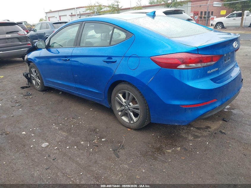 Vin: kmhd84lf0hu212124, lot: 46574991, hyundai elantra se 20173