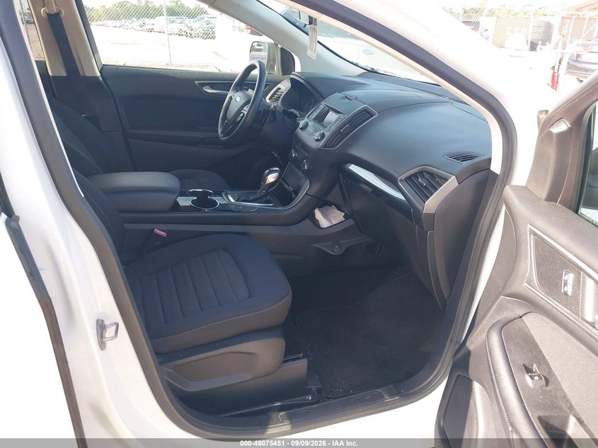 2016 FORD EDGE SE · Фото 5