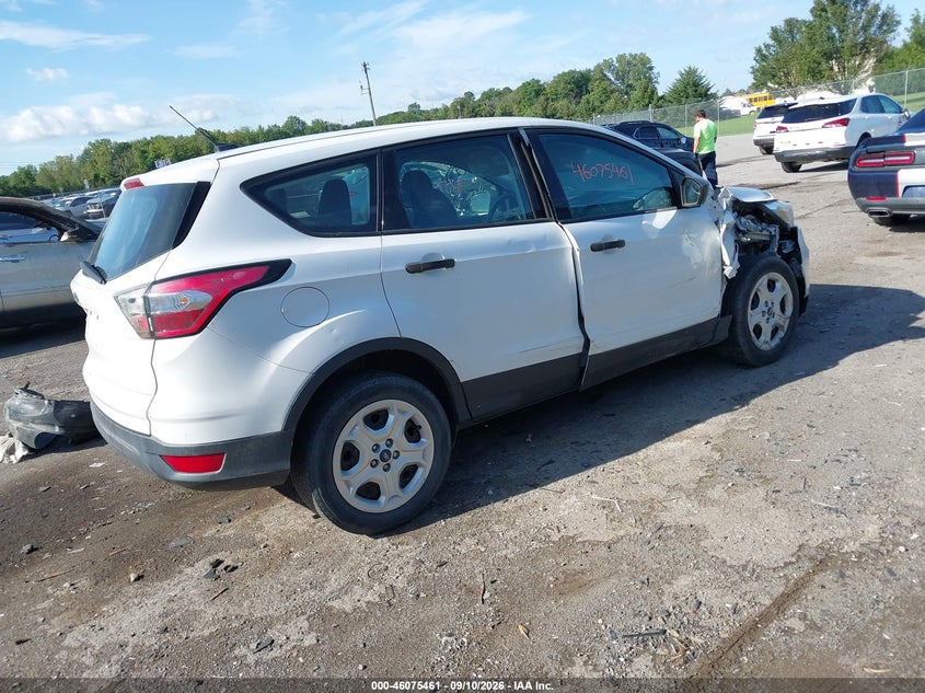 Vin: 1fmcu0f74hub27582, lot: 46575008, ford escape s 20174