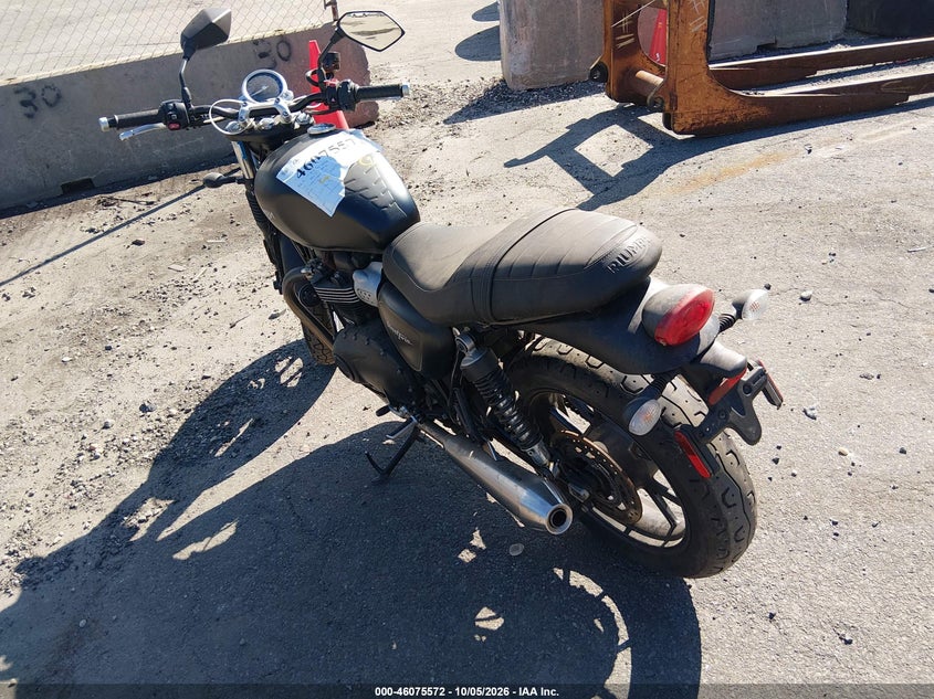TRIUMPH STREET TWIN 2017