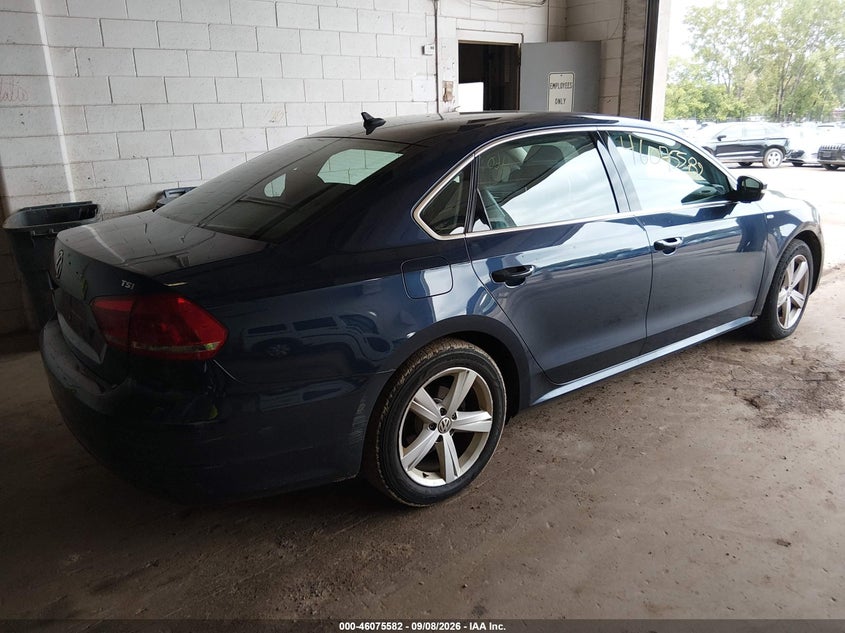 2014 VOLKSWAGEN PASSAT auction photo 4
