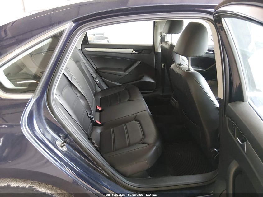 2014 VOLKSWAGEN PASSAT auction photo 8