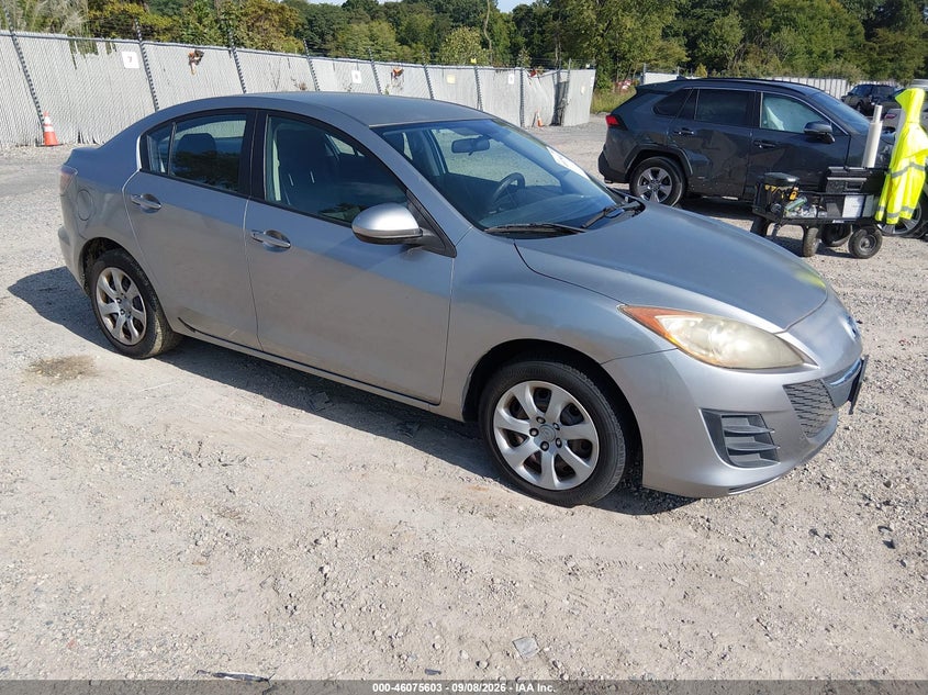 2010 MAZDA MAZDA3 auction photo 1