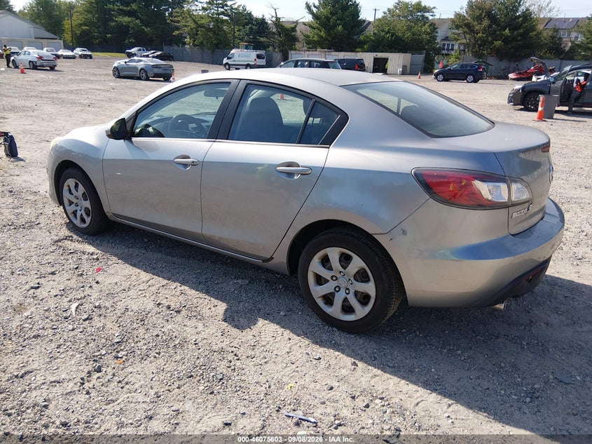 2010 MAZDA MAZDA3 auction photo 3