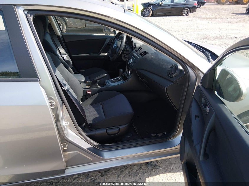 2010 MAZDA MAZDA3 auction photo 5