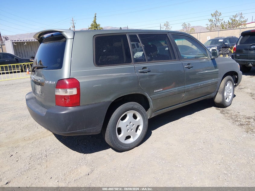 2007 TOYOTA HIGHLANDER auction photo 4