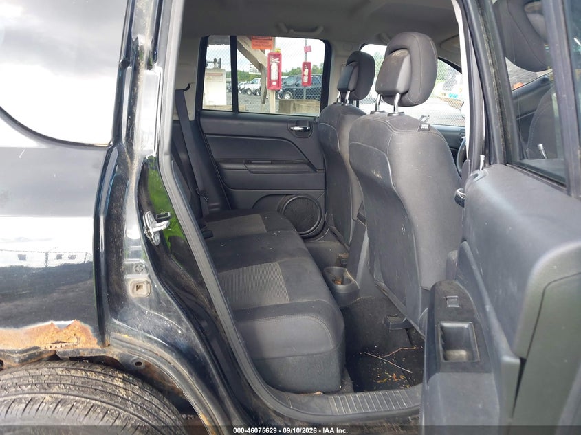 2012 JEEP COMPASS auction photo 8