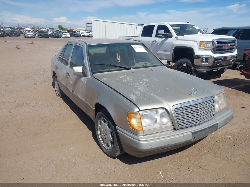 1994 MERCEDES-BENZ E auction photo 1