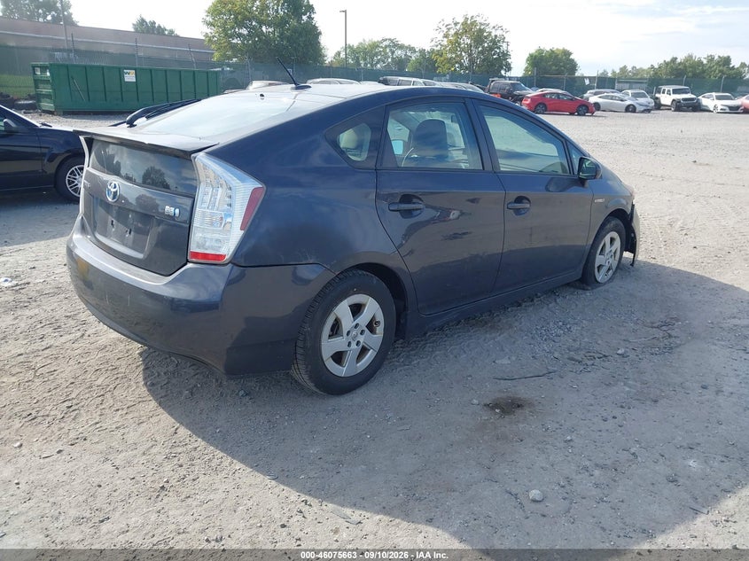 2011 TOYOTA PRIUS auction photo 4