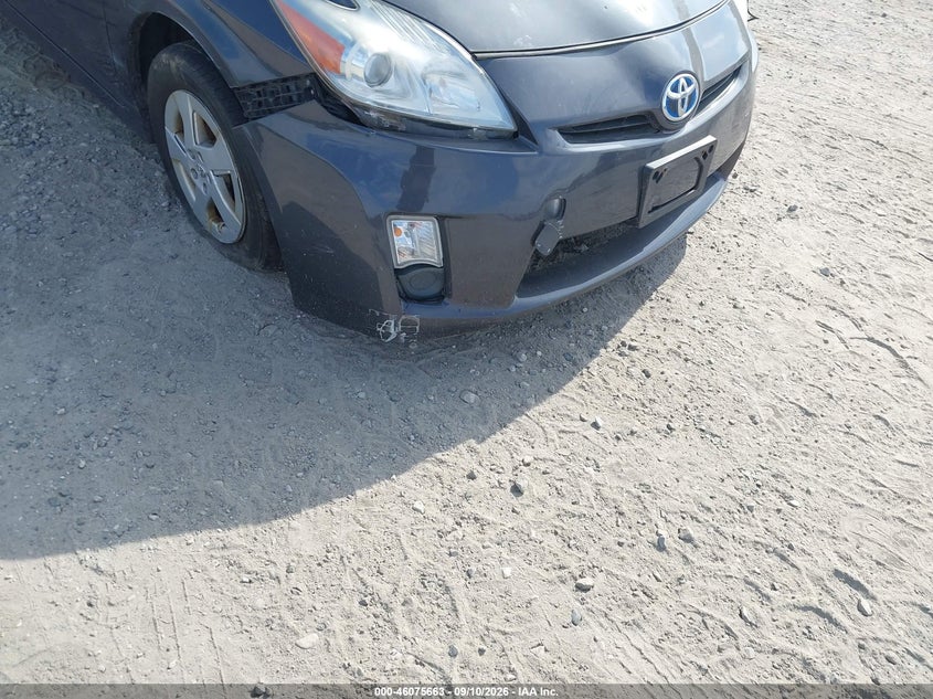 2011 TOYOTA PRIUS auction photo 6