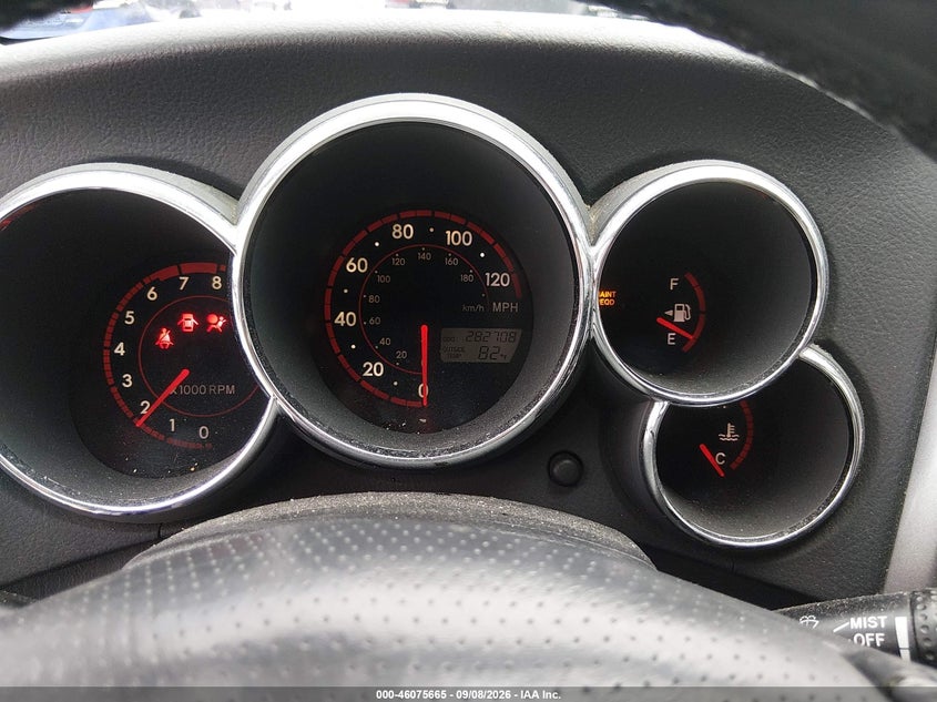 2005 TOYOTA MATRIX auction photo 7