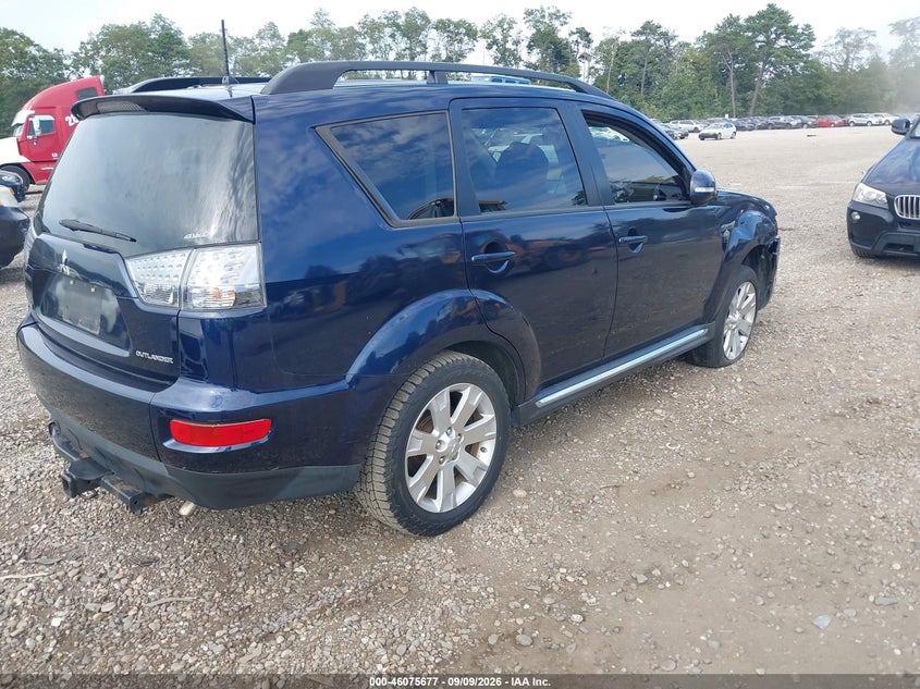 2010 MITSUBISHI OUTLANDER auction photo 4