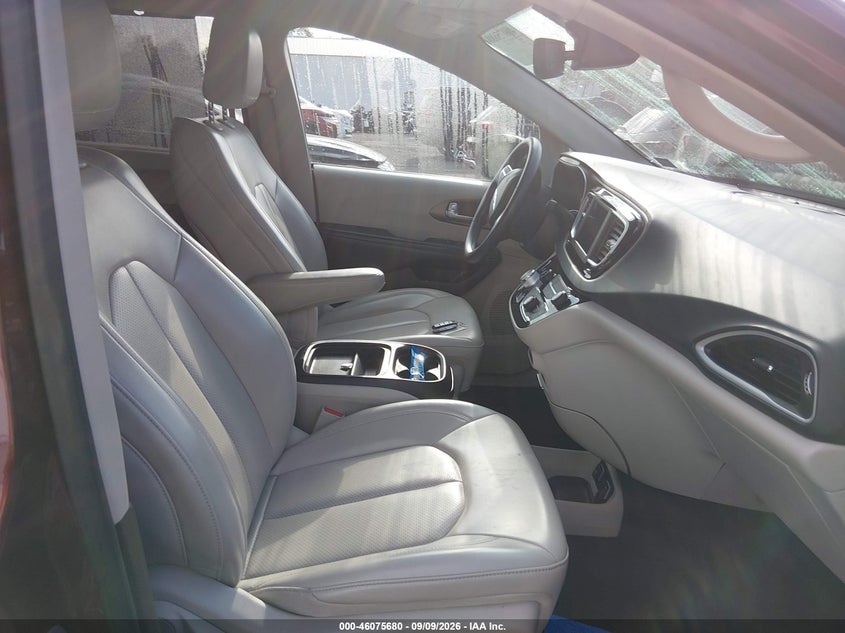 CHRYSLER VOYAGER 2021 VIN 2C4RC1DG0MR549673
