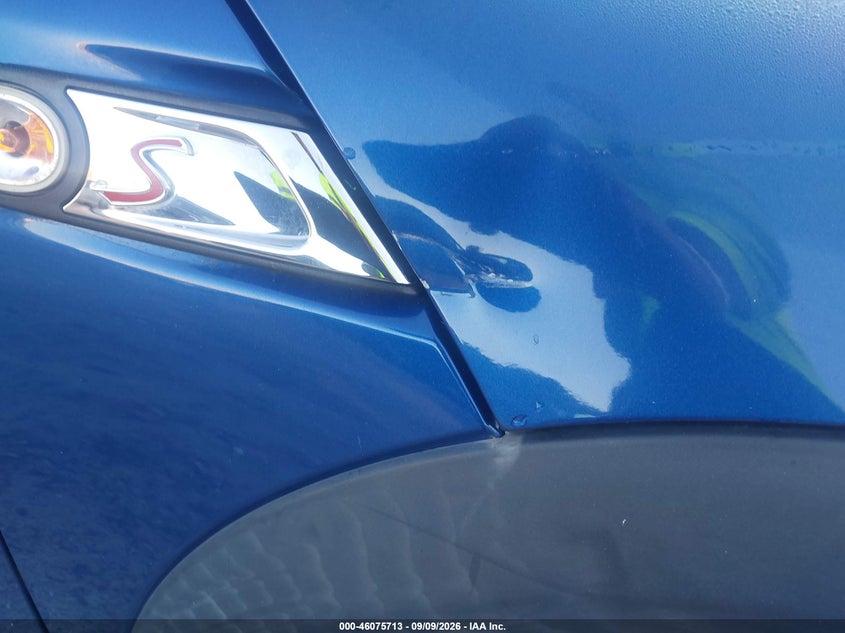 2012 MINI COOPER S auction photo 6
