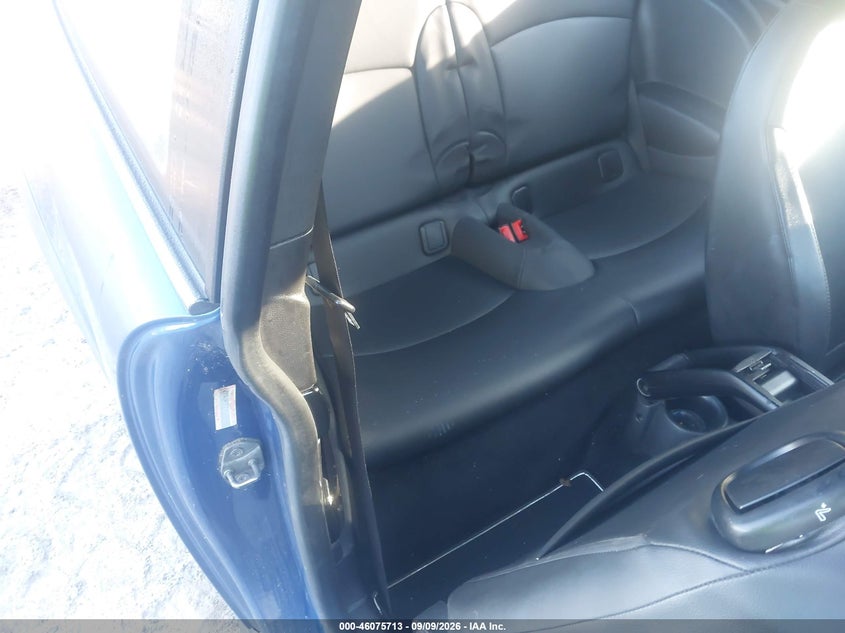 2012 MINI COOPER S auction photo 8