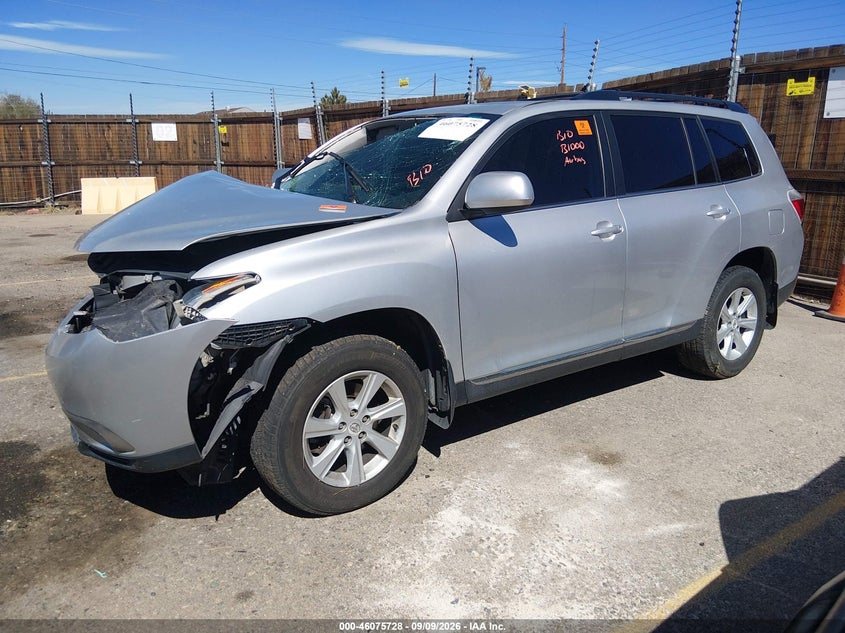 Vin: 5tdbk3ehxbs087098, lot: 46575276, toyota highlander se v6 20112