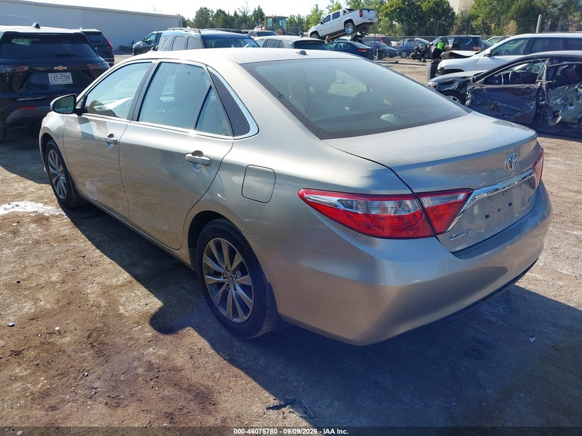 Vin: 4t4bf1fk3fr450900, lot: 46575327, toyota camry xle 20153