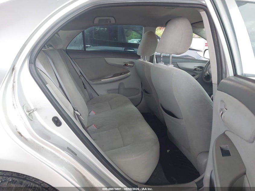 2010 TOYOTA COROLLA auction photo 8
