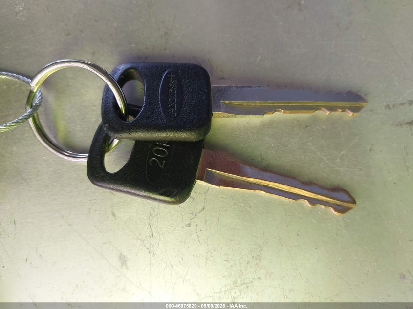 FORD ECONOLINE 1994 VIN 1FTEE14Y1RHB20515